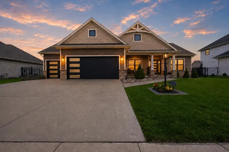 1104 Morningside Lane, Mahomet, IL 61853 - #2