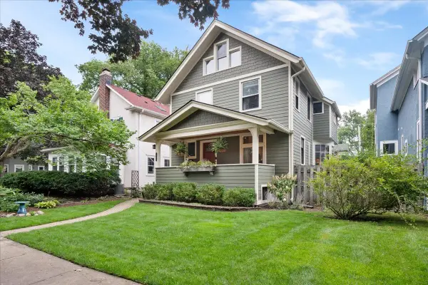 1133 Grant Street, Evanston, IL 60201