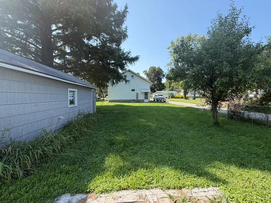 540 W 3rd Street, Centralia, IL 62801 - #2