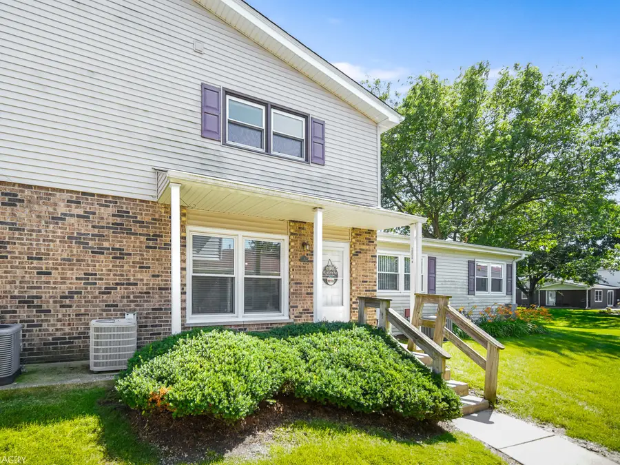 19536 115th Avenue #B, Mokena, IL 60448 - #2