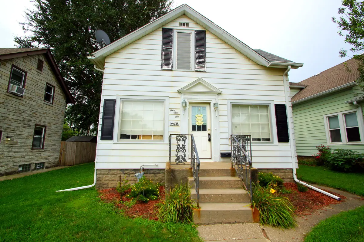 116 N Thornwood Avenue, Davenport, IA 52802 - #1