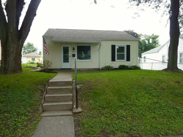 1631 W 38th Street, Davenport, IA 52806