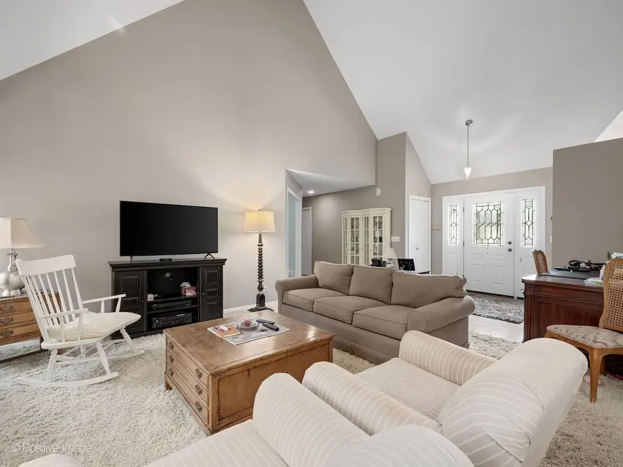 1084 Larkspur Lane #1084, Darien, IL 60561 - #3