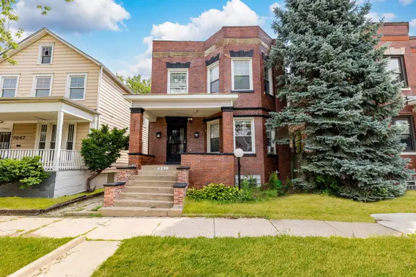 7051 S Eberhart Avenue, Chicago, IL 60637