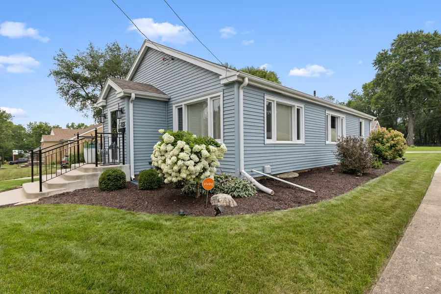 1501 Victoria Avenue, Rockford, IL 61102 - #3