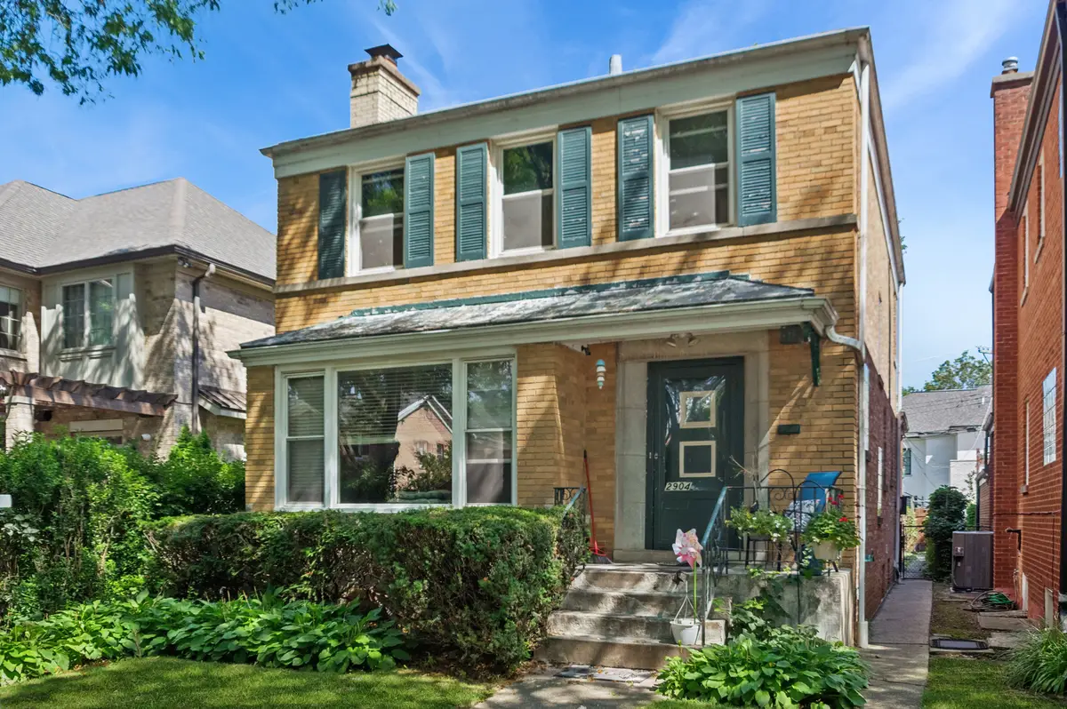 2904 W Fargo Avenue, Chicago, IL 60645 - #1