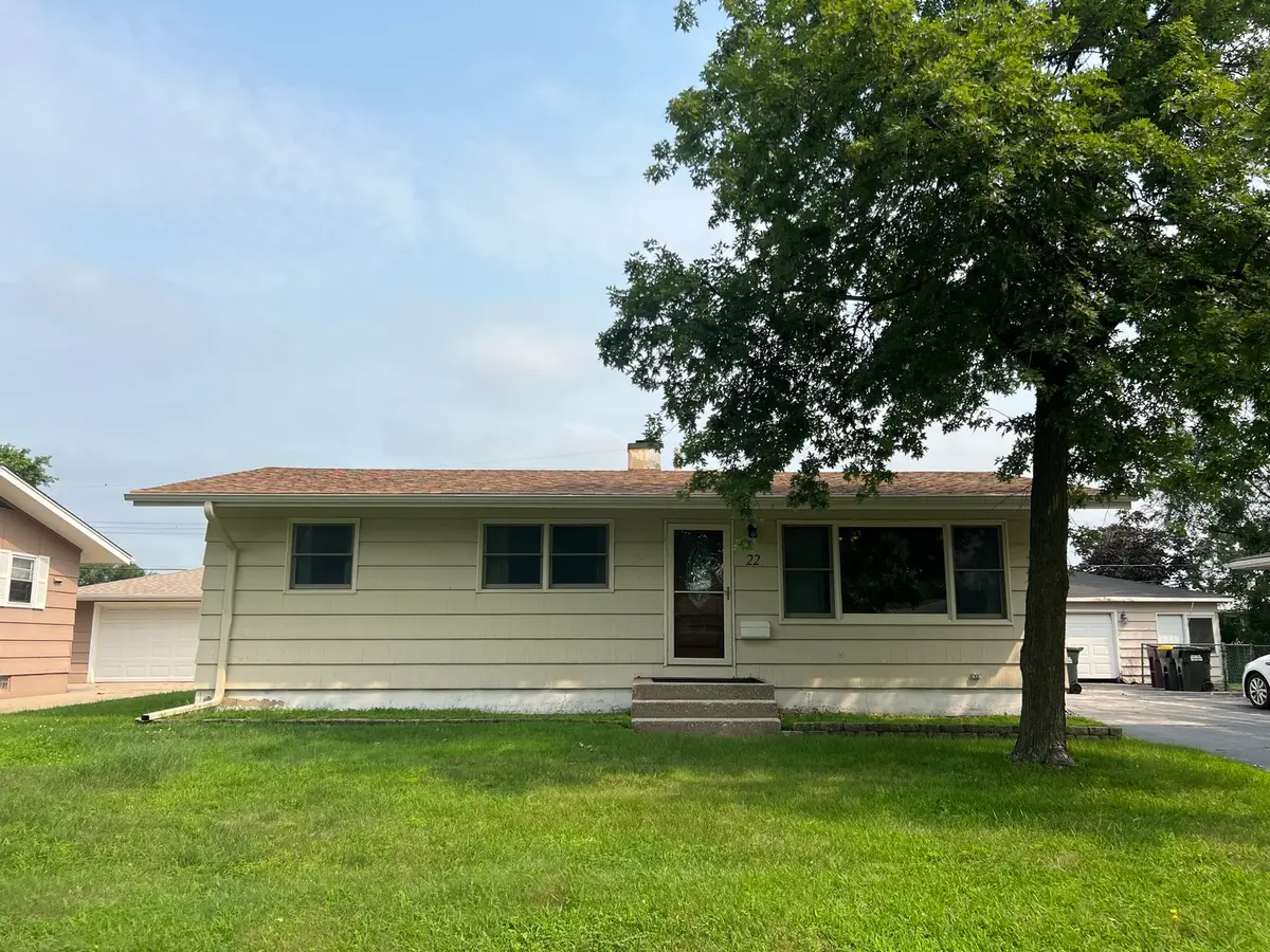 22 Arrowhead Drive, Thornton, IL 60476 - #1