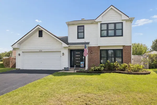 556 Foxford Road, Bartlett, IL 60103