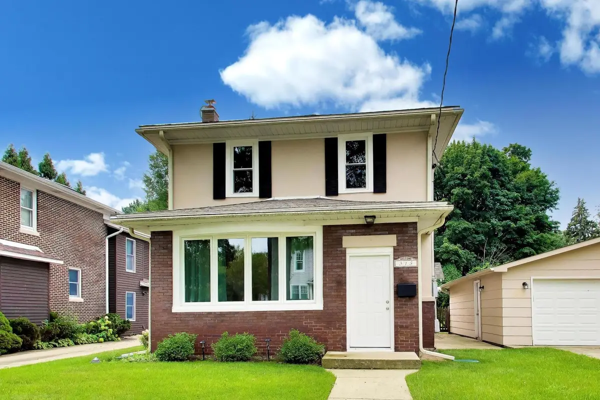315 Douglas Avenue, Waukegan, IL 60085 - #1