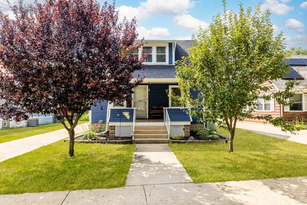 833 Douglas Avenue, Aurora, IL 60505