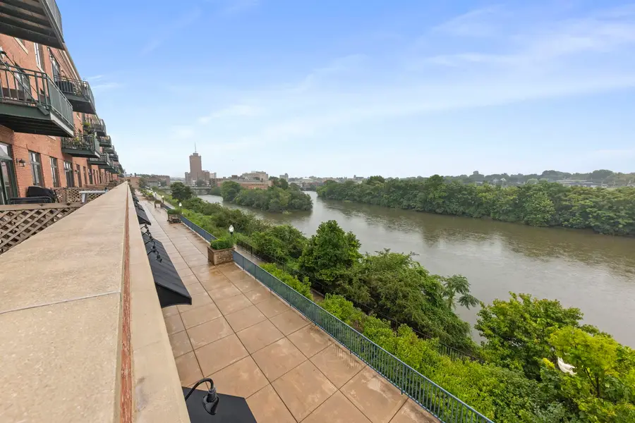 160 S River Street #215, Aurora, IL 60506 - #2
