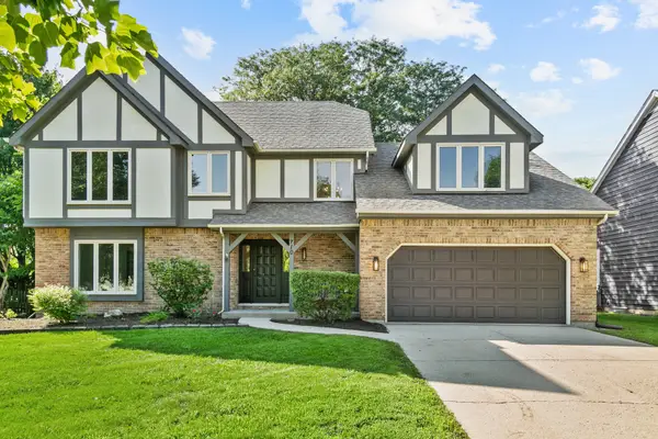 710 Alexandria Drive, Naperville, IL 60565