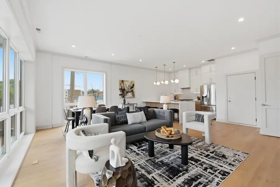 6414 N Francisco Avenue #101, Chicago, IL 60645 - #2