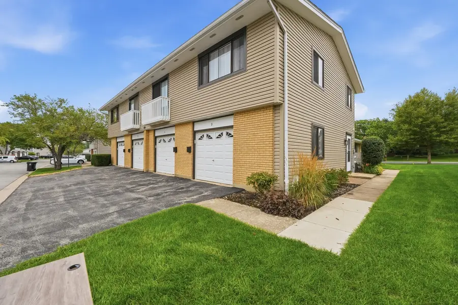 124 Fairlane Court #D, Bloomingdale, IL 60108 - #2