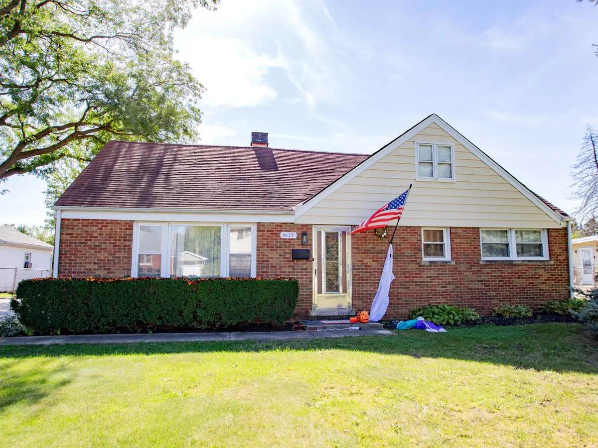 9627 Castello Avenue, Melrose Park, IL 60164 - #1