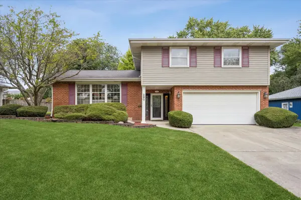 290 W Oak Glen Drive, Bartlett, IL 60103