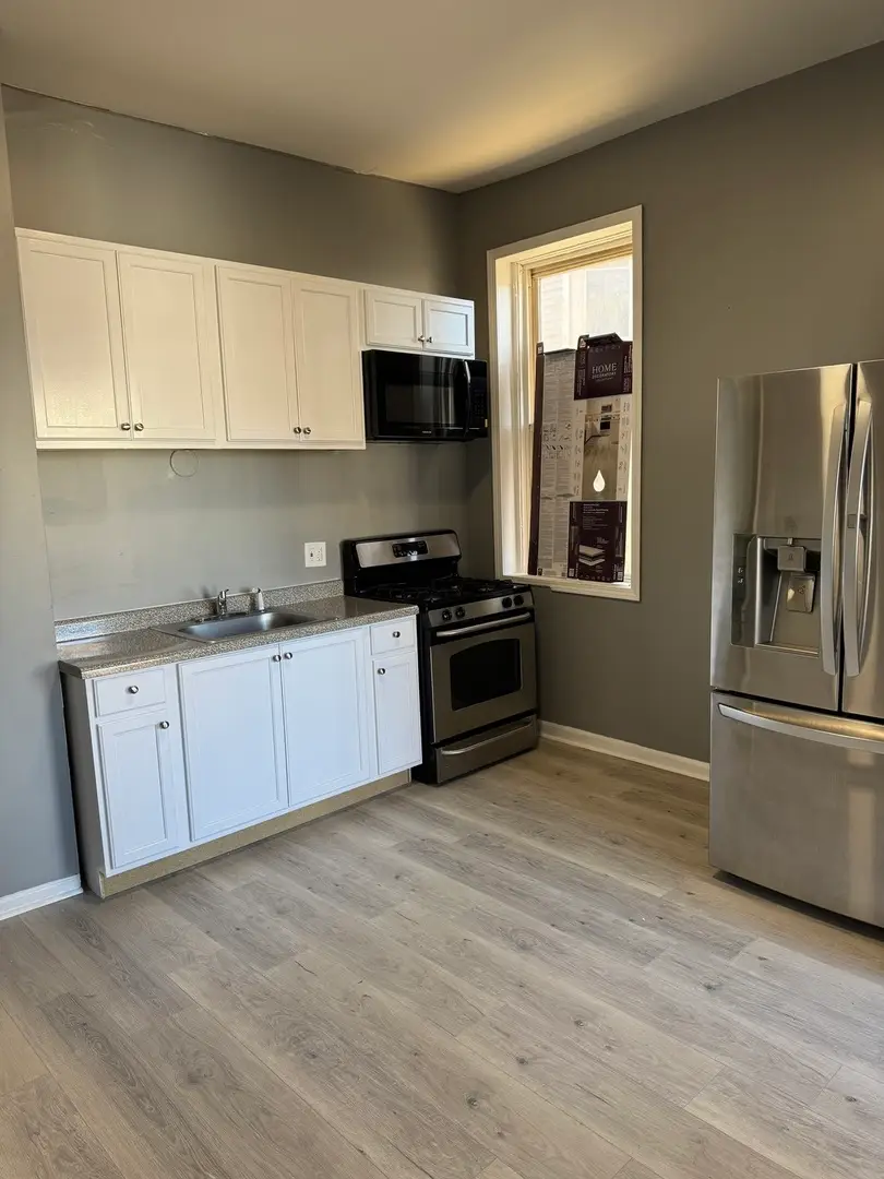 720 W 61st Street, Chicago, IL 60621 - #3