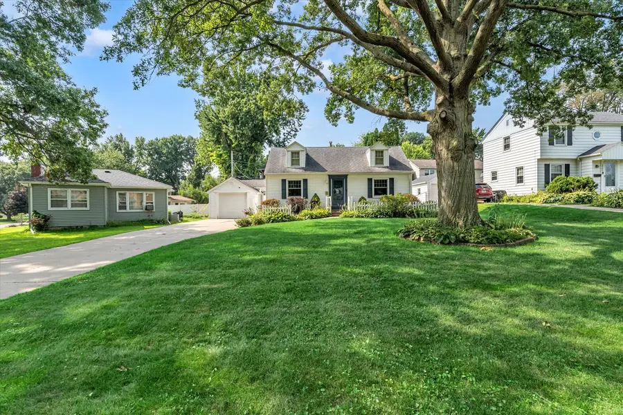 3248 14th Street, Rock Island, IL 61201 - #2