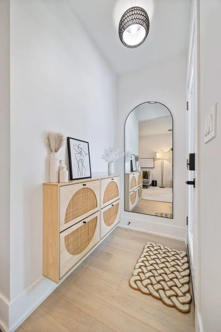 4909 N Merrimac Avenue, Chicago, IL 60630 - #3