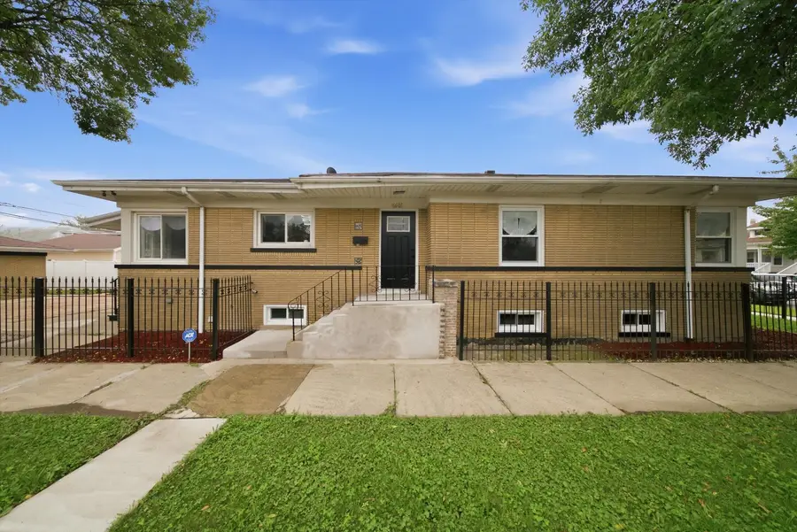 6601 S Francisco Avenue, Chicago, IL 60629 - #2
