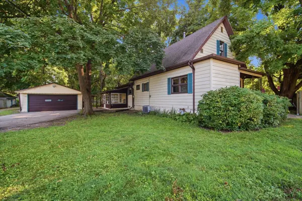 605 Church Street, Normal, IL 61761