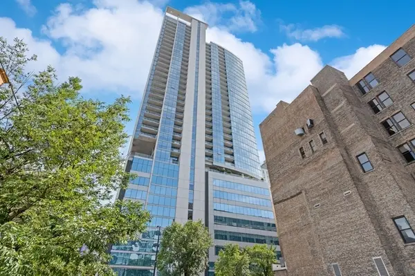 303 W Ohio Street #P88, Chicago, IL 60654