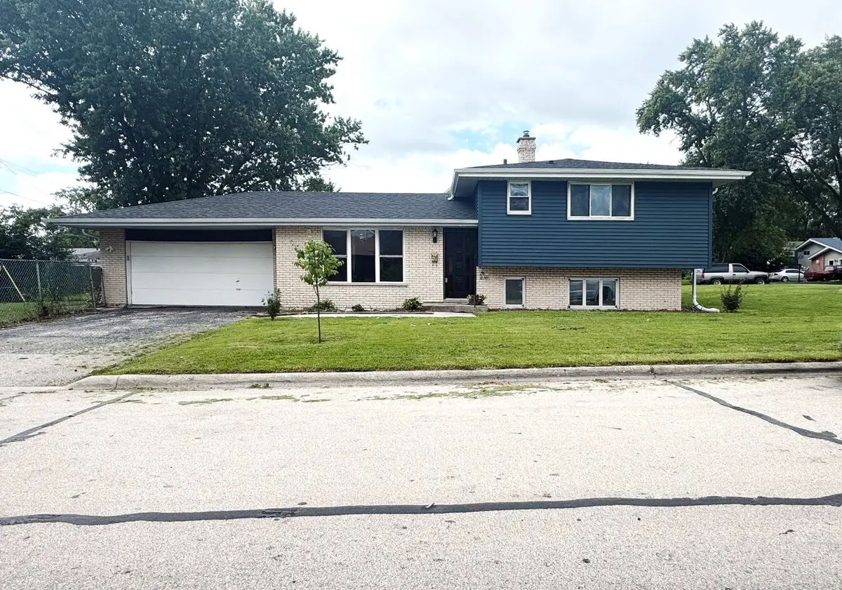 643 N Iowa Avenue, Villa Park, IL 60181 - #1