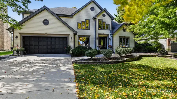 516 Prairie Knoll Drive, Naperville, IL 60565