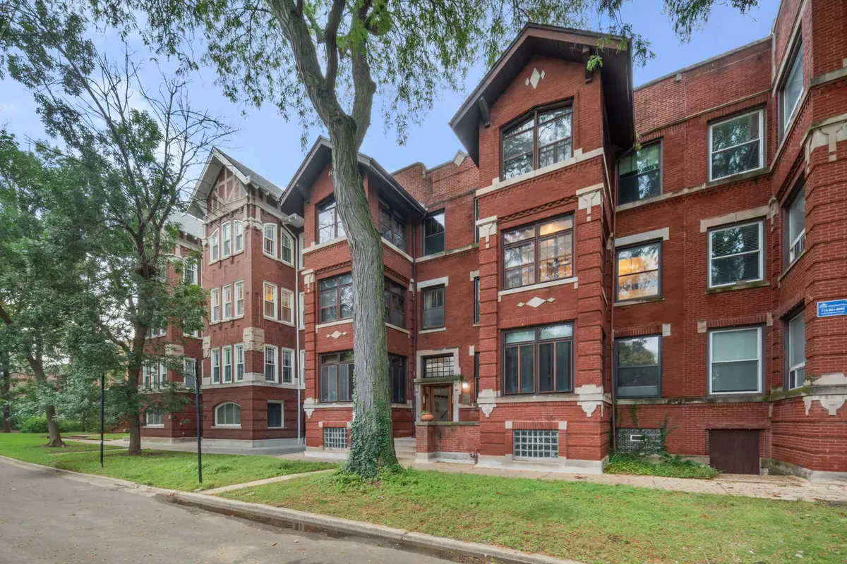5433 S Greenwood Avenue #2, Chicago, IL 60615 - #1