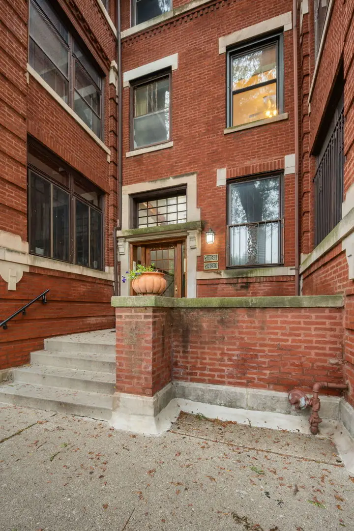 5433 S Greenwood Avenue #2, Chicago, IL 60615 - #2