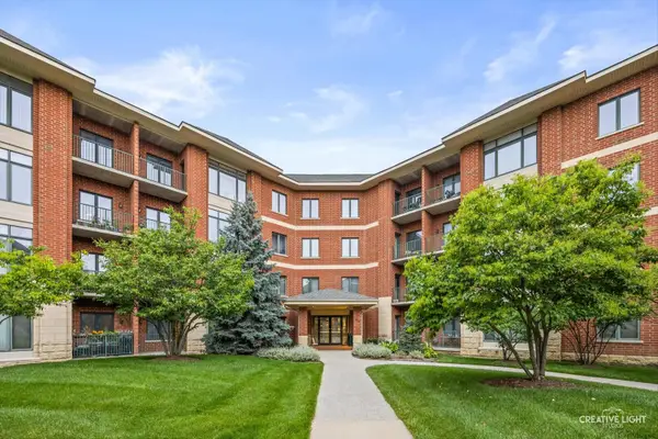 845 E 22nd Street #305, Lombard, IL 60148