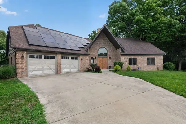 310 Bayview Court, Danville, IL 61832