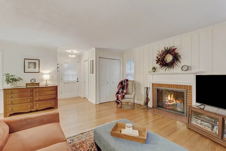 308 S Albert Street, Mount Prospect, IL 60056 - #2