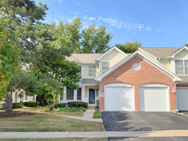 522 Bradbury Lane #522, Geneva, IL 60134