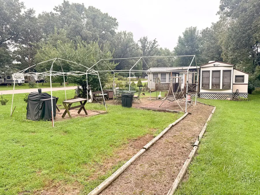 9/130 Woodhaven, Sublette, IL 61367 - #2