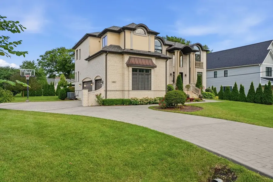 5605 S Monroe Street, Hinsdale, IL 60521 - #3