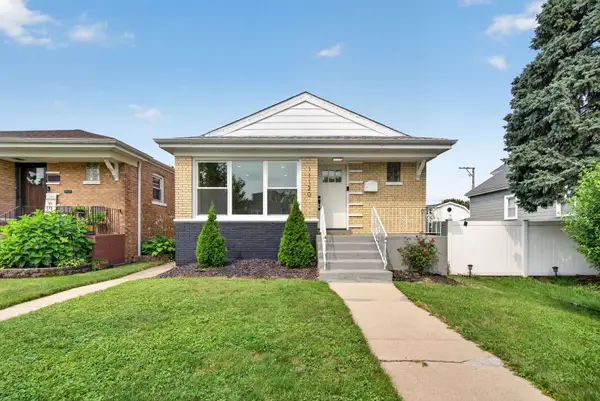 11120 S Albany Avenue, Chicago, IL 60655