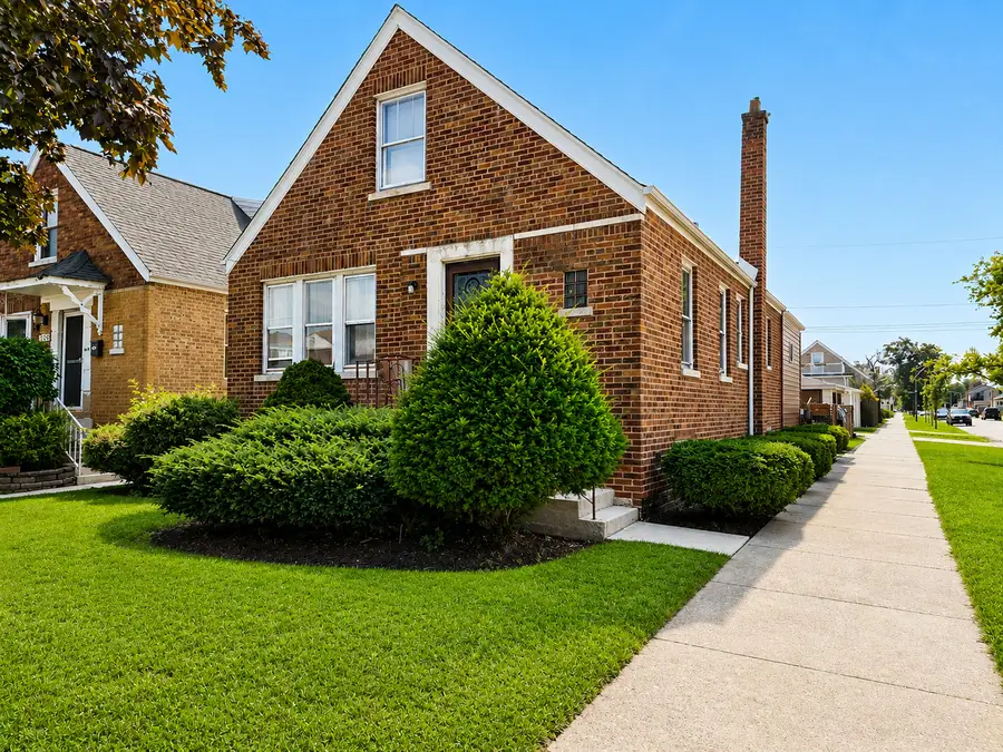 5700 S Meade Avenue, Chicago, IL 60638 - #3