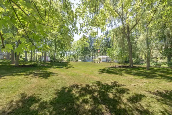 1120 W Wood Street, Palatine, IL 60067