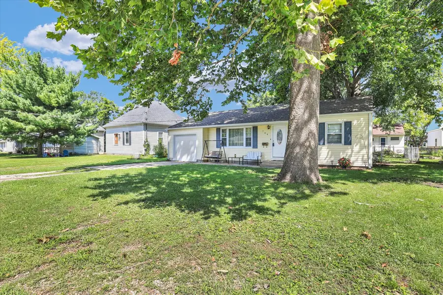 704 E Buckner Street, Tuscola, IL 61953 - #2
