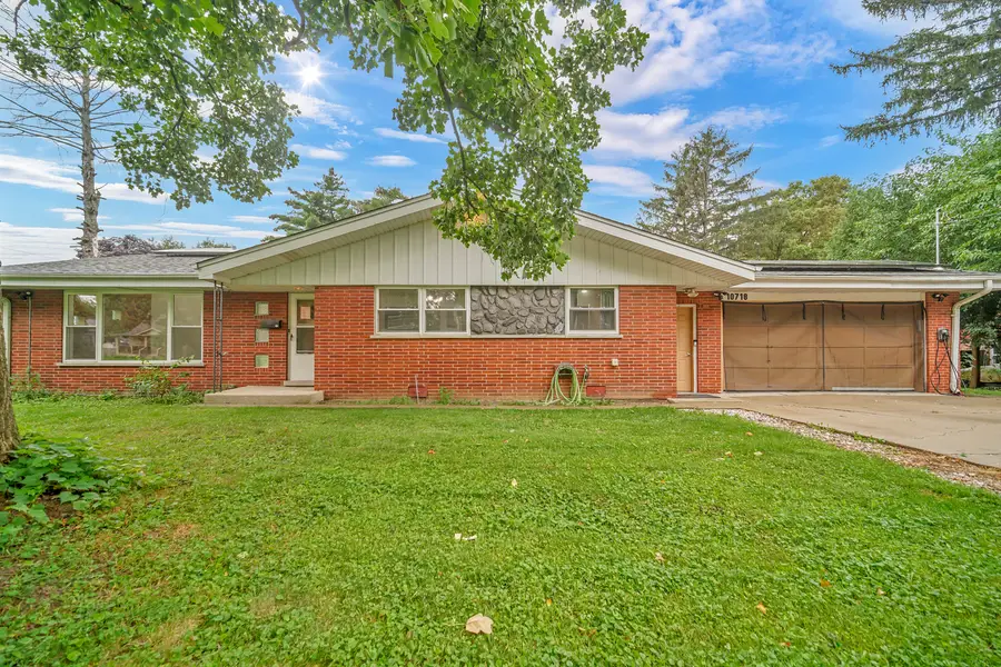 10718 S Neenah Avenue, Worth, IL 60482 - #2