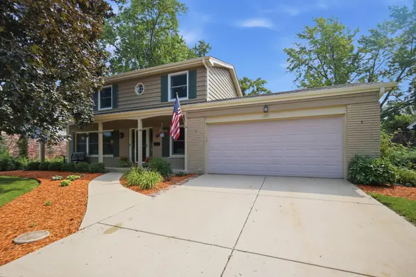 457 N Stark Drive, Palatine, IL 60074