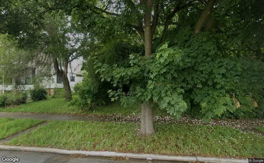 11221 S Edbrooke Avenue, Chicago, IL 60628 - #2