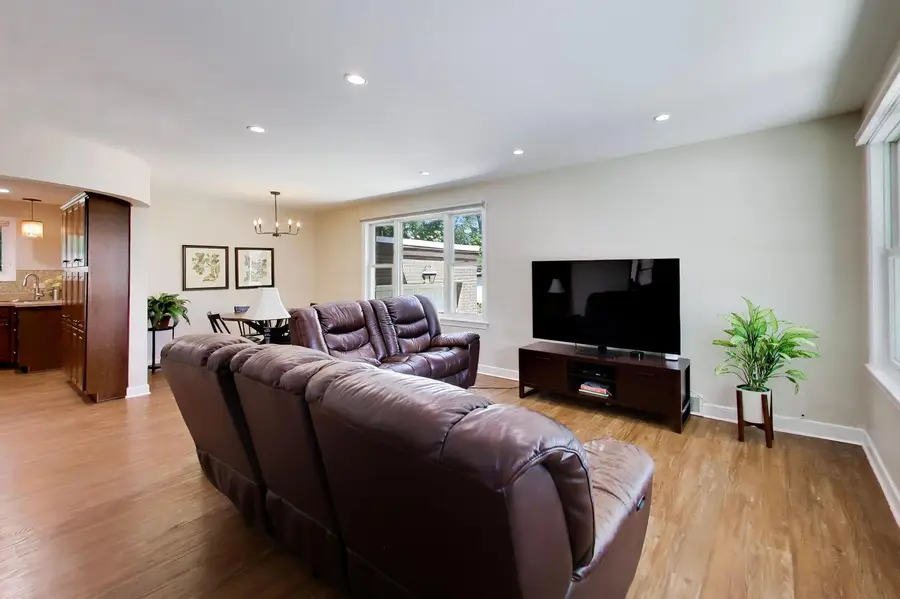 8312 N Oketo Avenue, Niles, IL 60714 - #3