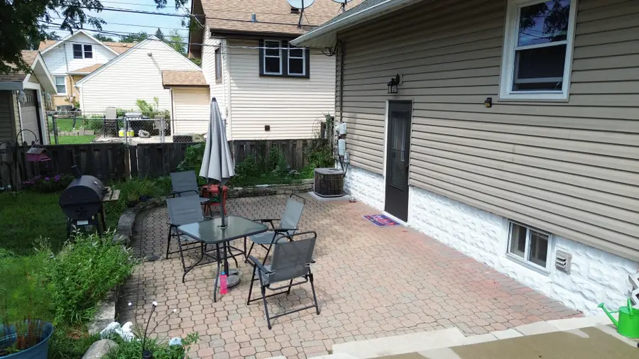 1280 S Cora Street, Des Plaines, IL 60018 - #3
