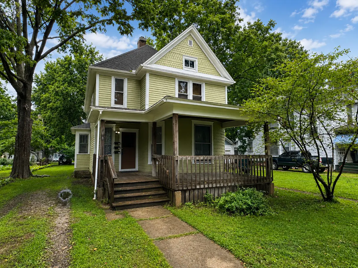 408 W Healey Street, Champaign, IL 61820 - #1