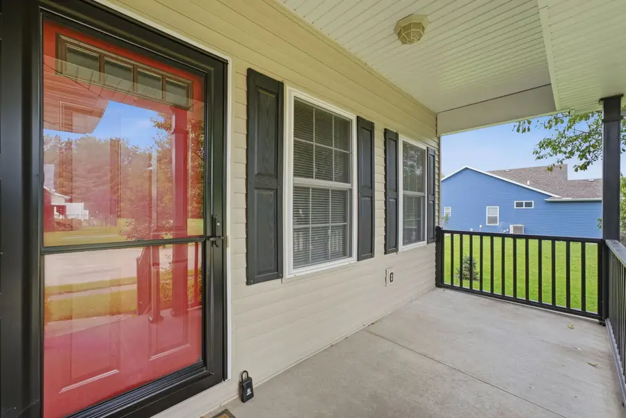 4626 Kelling Street, Davenport, IA 52806 - #3