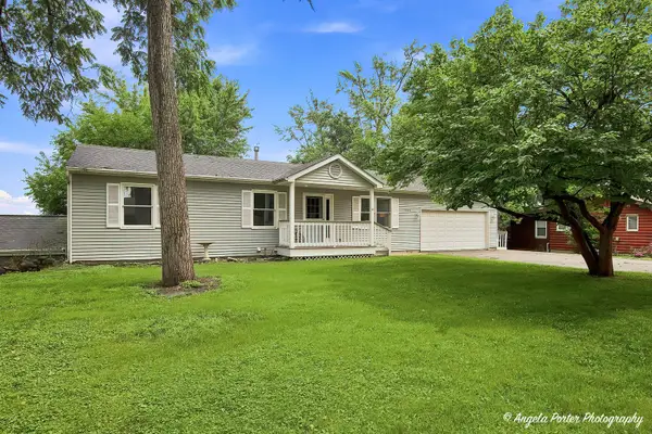 108 Vernon Drive, McHenry, IL 60051