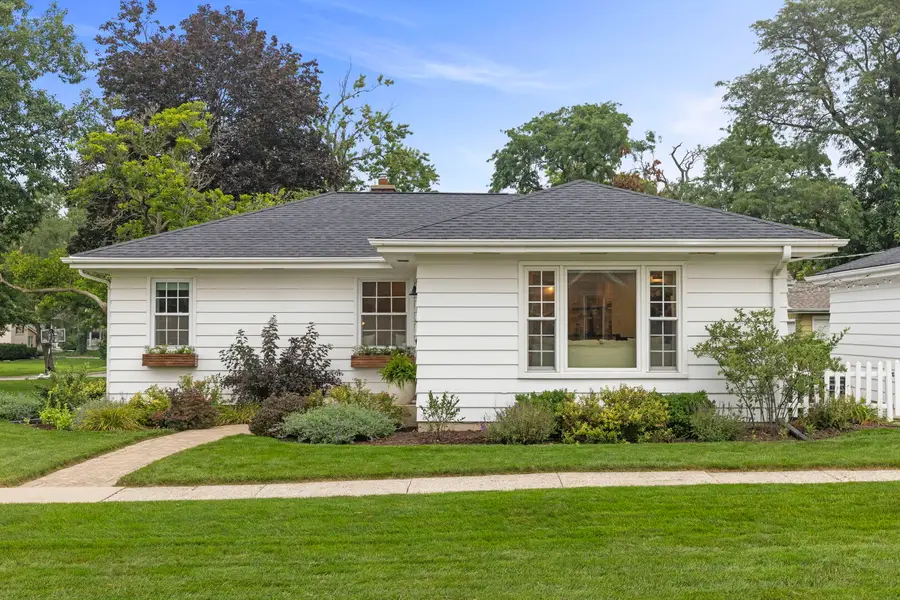 1205 E Evergreen Street, Wheaton, IL 60187 - #3