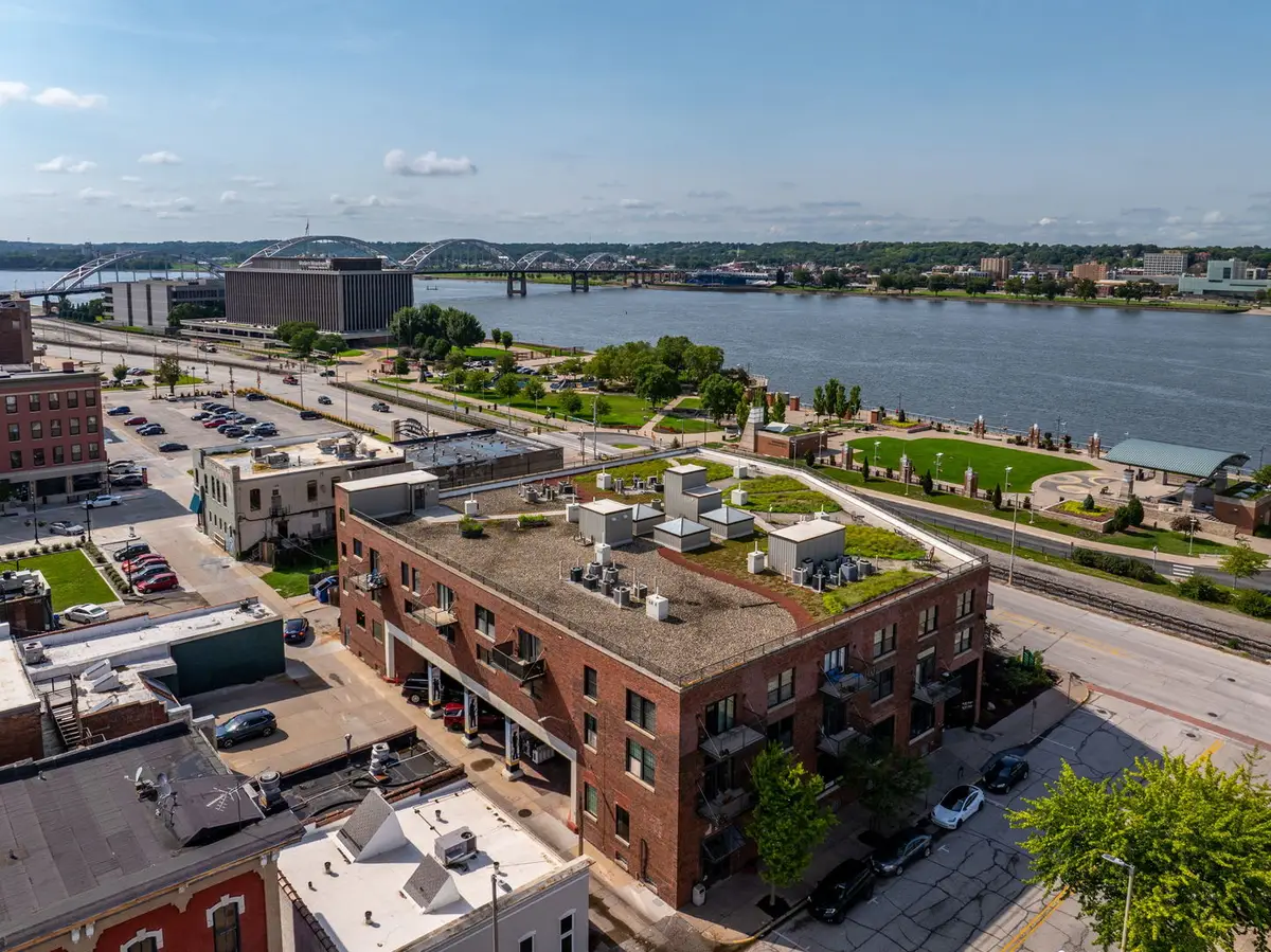 110 19th Street #301, Rock Island, IL 61201 - #1